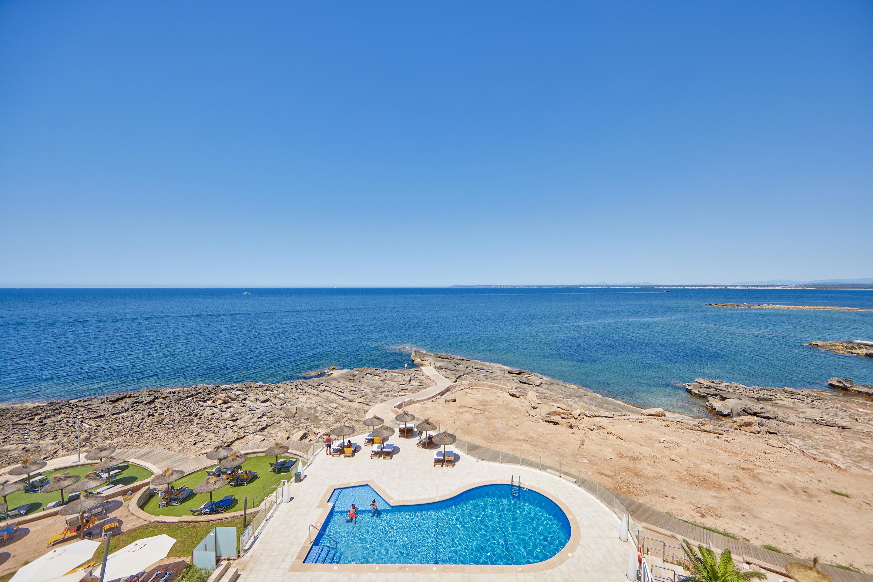 Universal Hotel Cabo Blanco - Adults Only Colonia de Sant Jordi Extérieur photo