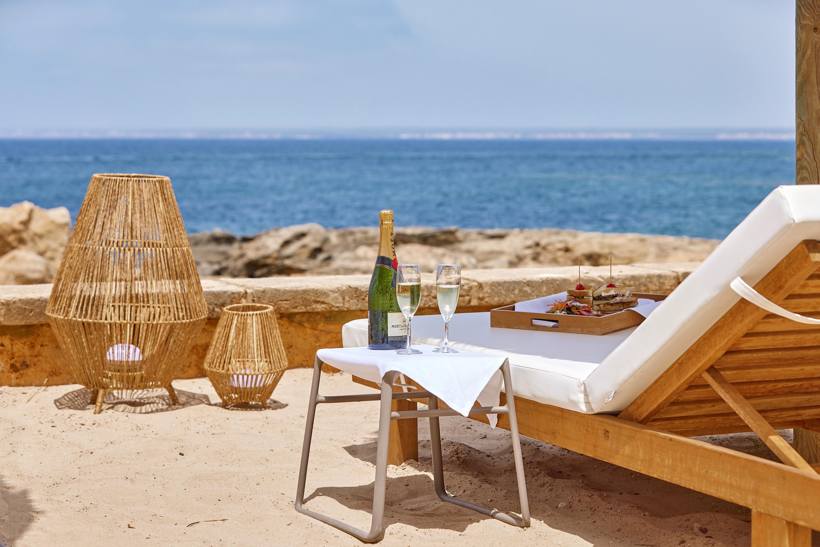 Universal Hotel Cabo Blanco - Adults Only Colonia de Sant Jordi Extérieur photo