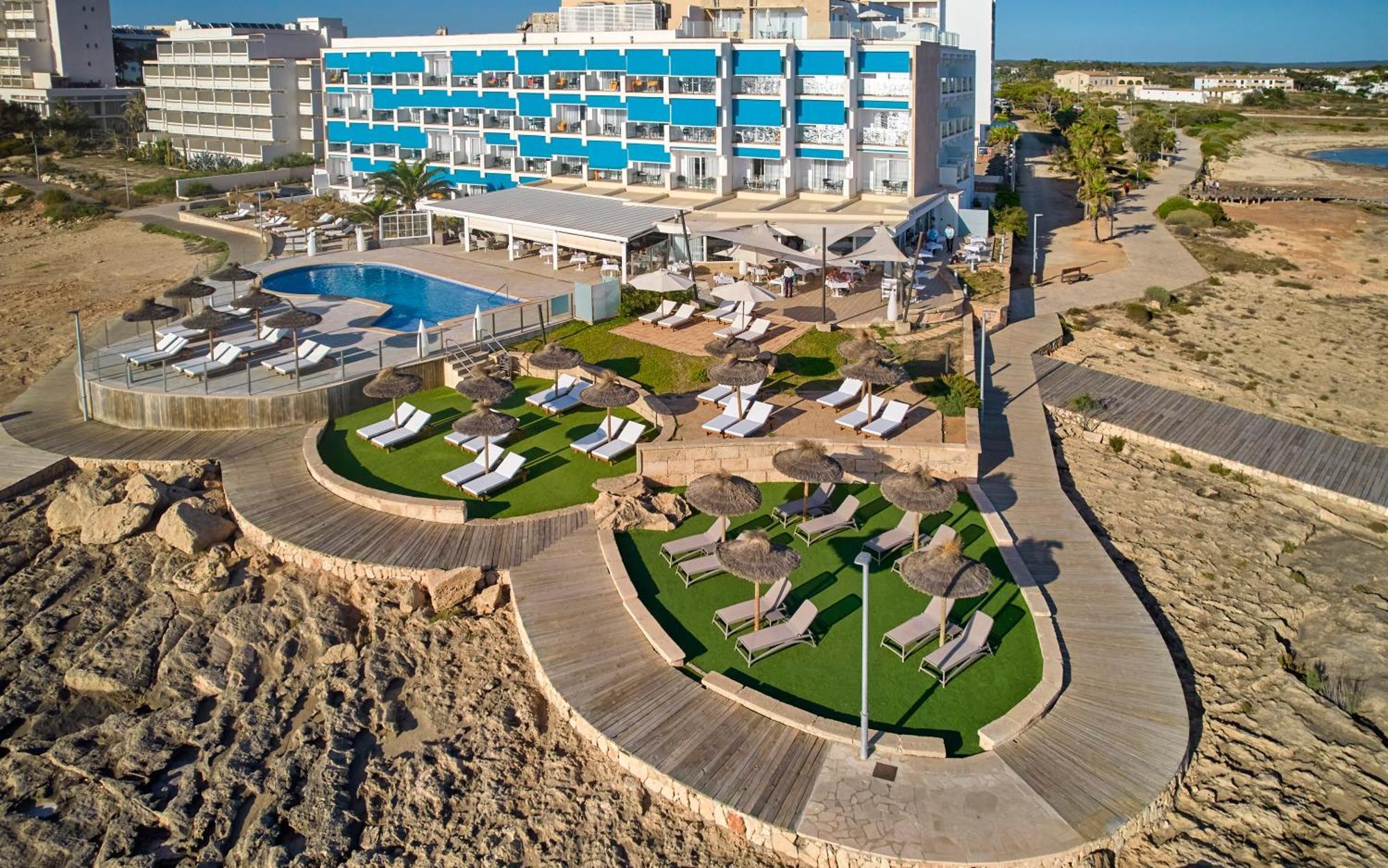 Universal Hotel Cabo Blanco - Adults Only Colonia de Sant Jordi Extérieur photo