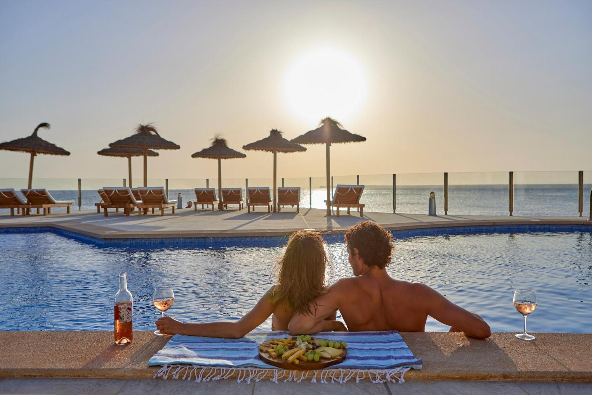 Universal Hotel Cabo Blanco - Adults Only Colonia de Sant Jordi Extérieur photo